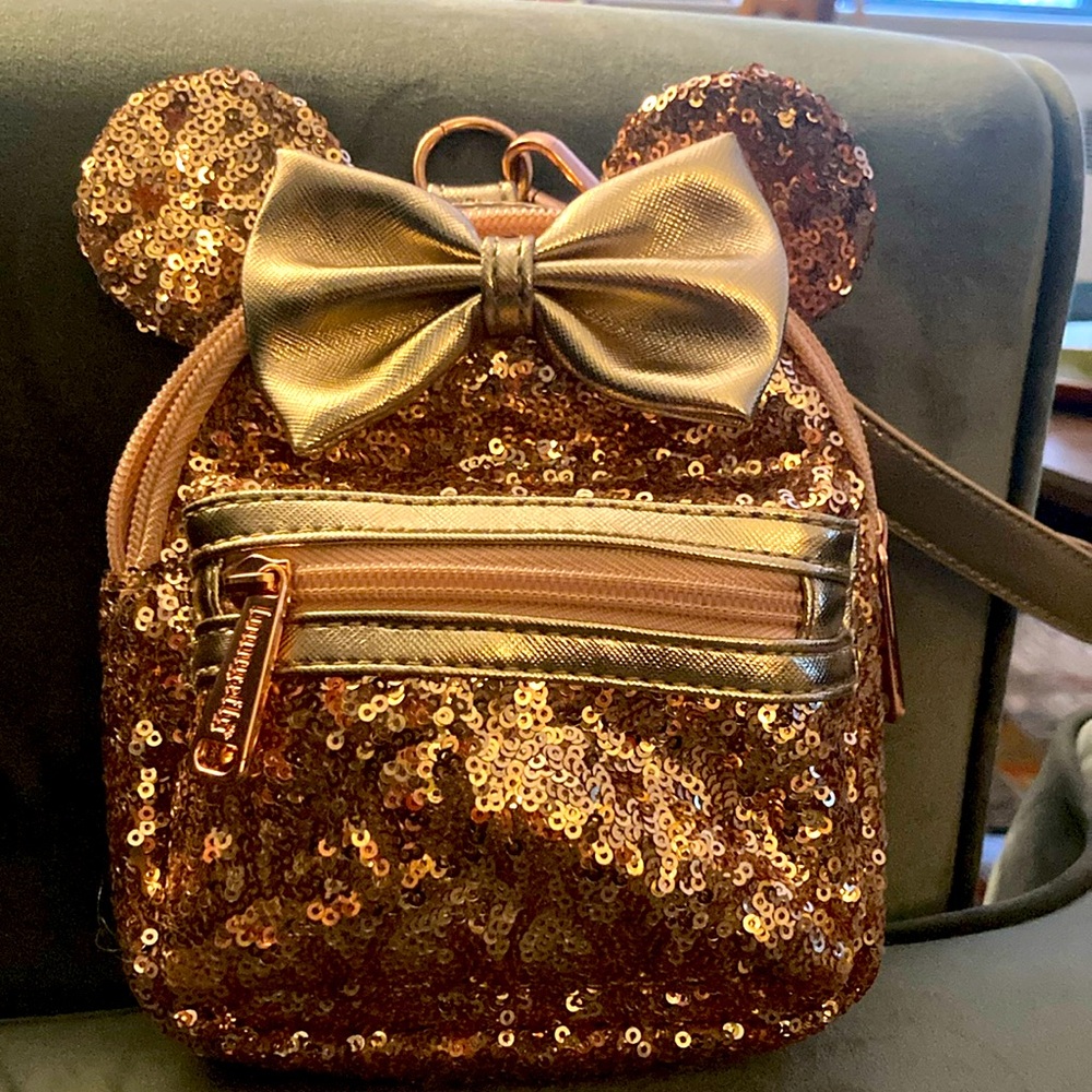 Disney Parks Loungefly Sequined Minnie Wristlet Fanny Pack